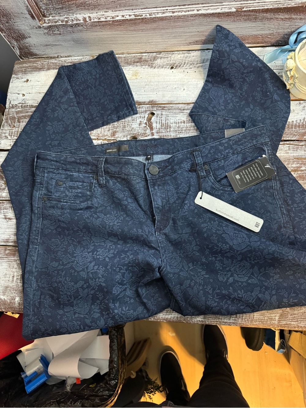 Kut from the Kloth Navy Floral Diana Skinny Jeans